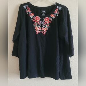 Sonoma Black Embroidered Scoop Neck Women's Top - Floral Detail